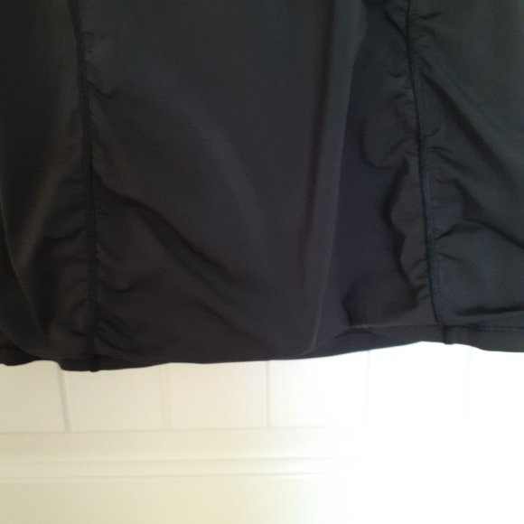 Athleta Stealth Tank in Black Size M - Picture 7 of 15